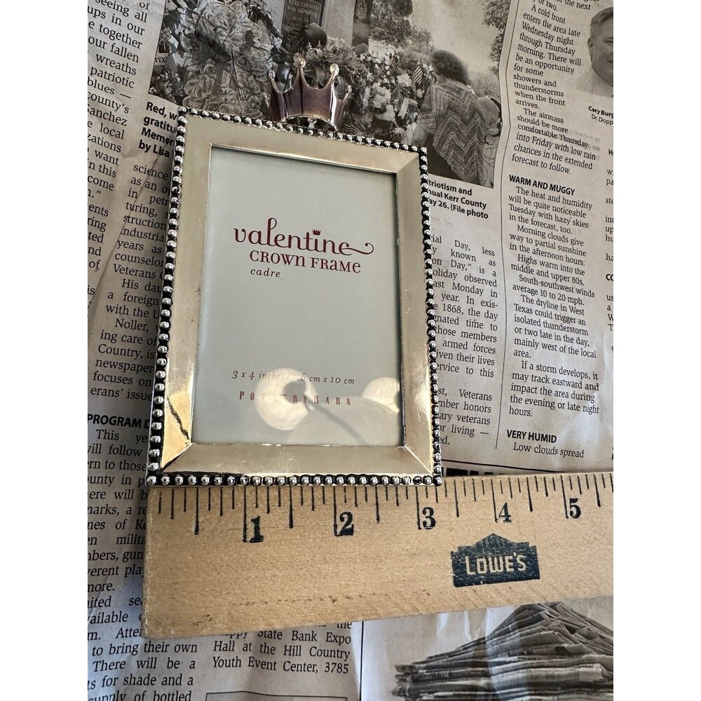 Pottery Barn Crown Photo Frame Birthday Girl or Boy 3x4 Princess Picture - Picture 10 of 10